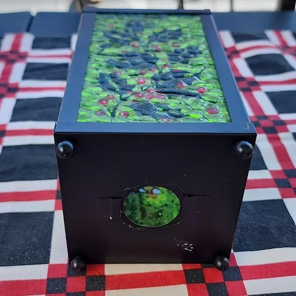 TALL GLASS & BLACK METAL CANDLE HOLDER. - Picture 3 of 4